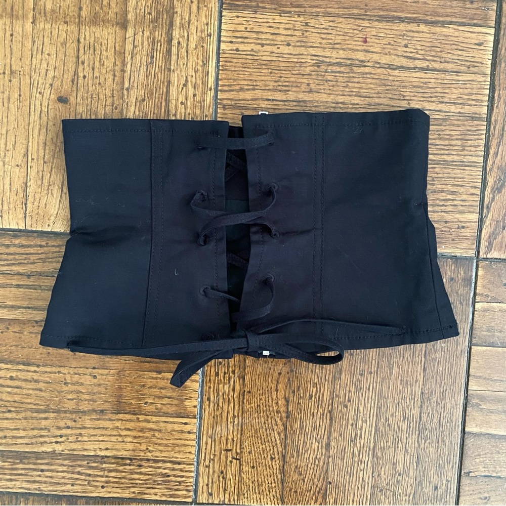 Aritzia Wilfred Corset Tie Up Zipper Black